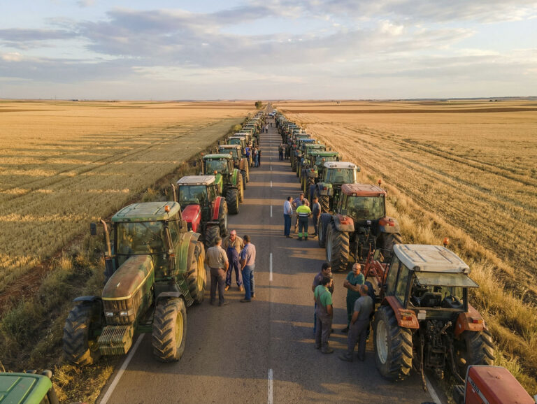 Movilizaciones de agricultores en Castilla-La Mancha por la situación del mercado agrícola